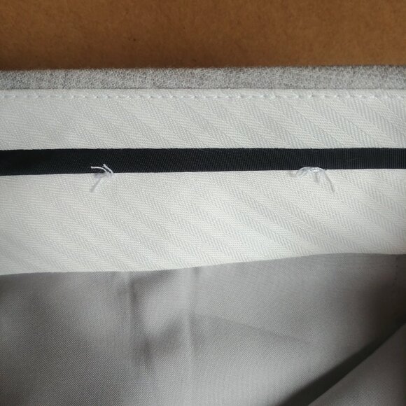 Ann Taylor light grey cropped cuffed ankle pants trousers 8 Petitr - Picture 14 of 15